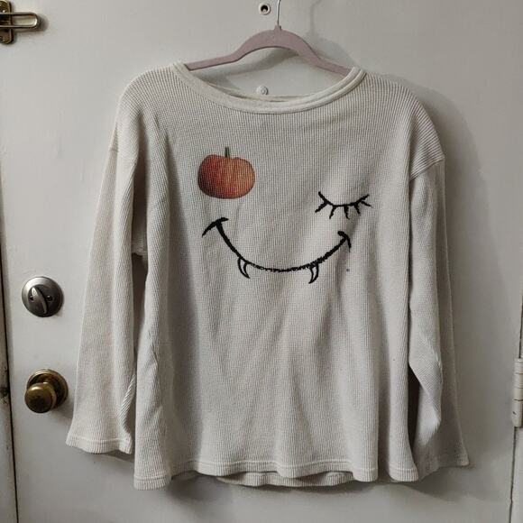 VTG Halloween Maze Cream Crewneck Thermal Sweatshirt L Casual Holiday Vampire - Picture 3 of 9